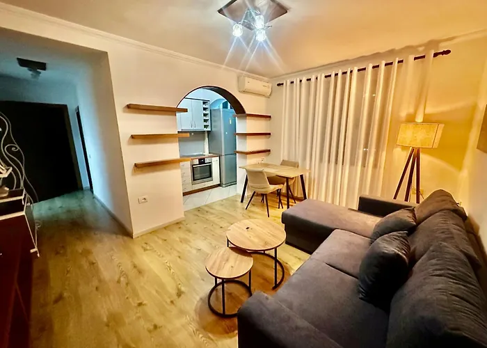 Cozy Center House * Tirana